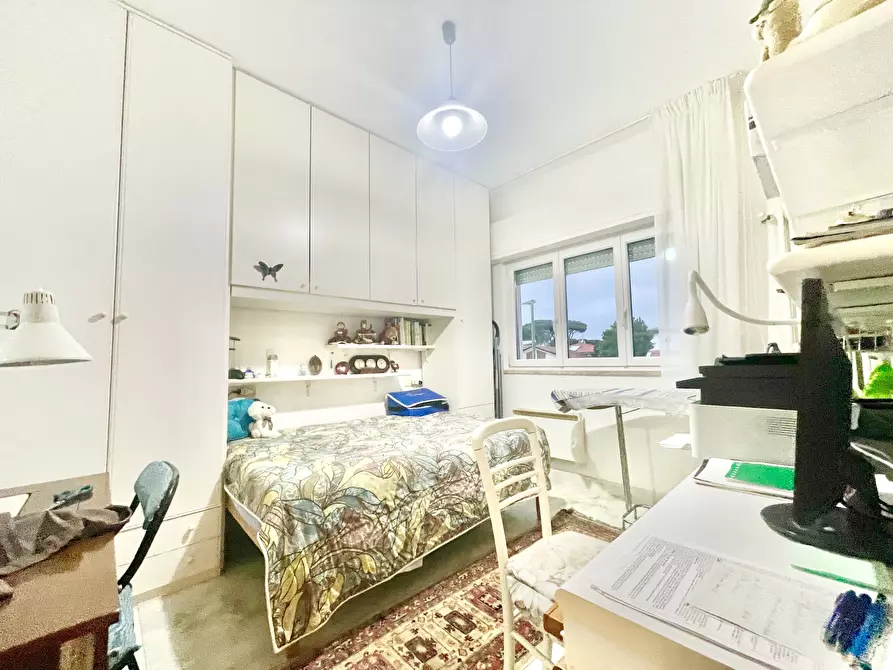 Immagine 15 di Quadrilocale in vendita  a Camaiore