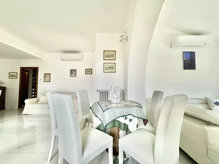 Immagine 10 di Porzione di casa in vendita  a Forte Dei Marmi