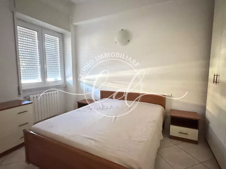 Immagine 11 di Bilocale in vendita  a Pietrasanta