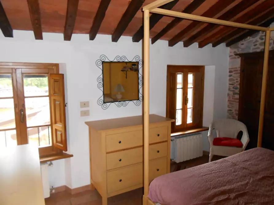 Immagine 5 di Trilocale in vendita  a Seravezza