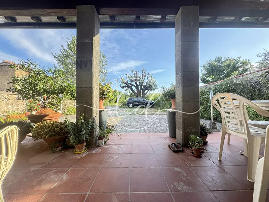 Immagine 46 di Porzione di casa in vendita  a Pietrasanta