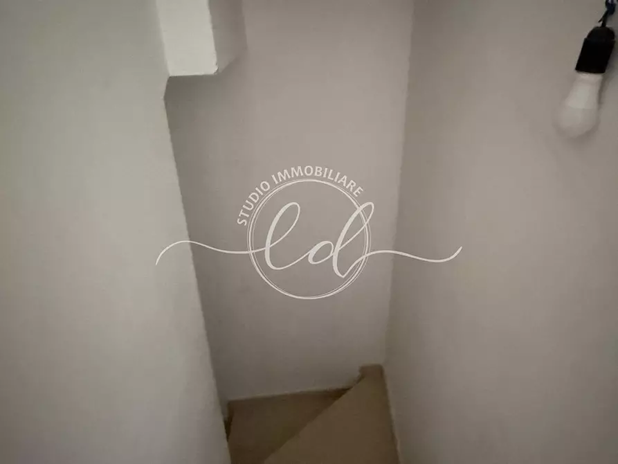 Immagine 56 di Villetta a schiera in vendita  a Pietrasanta