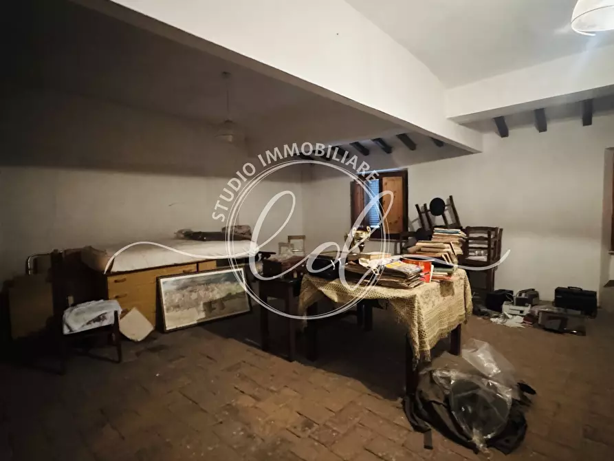 Immagine 65 di Terratetto in vendita  a Seravezza