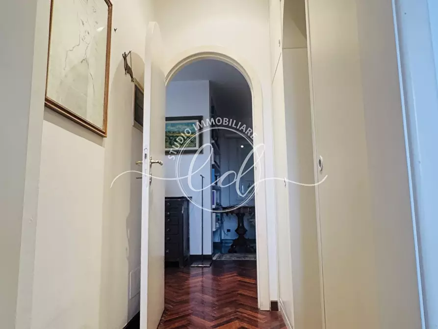 Immagine 45 di Attico in vendita  a Seravezza