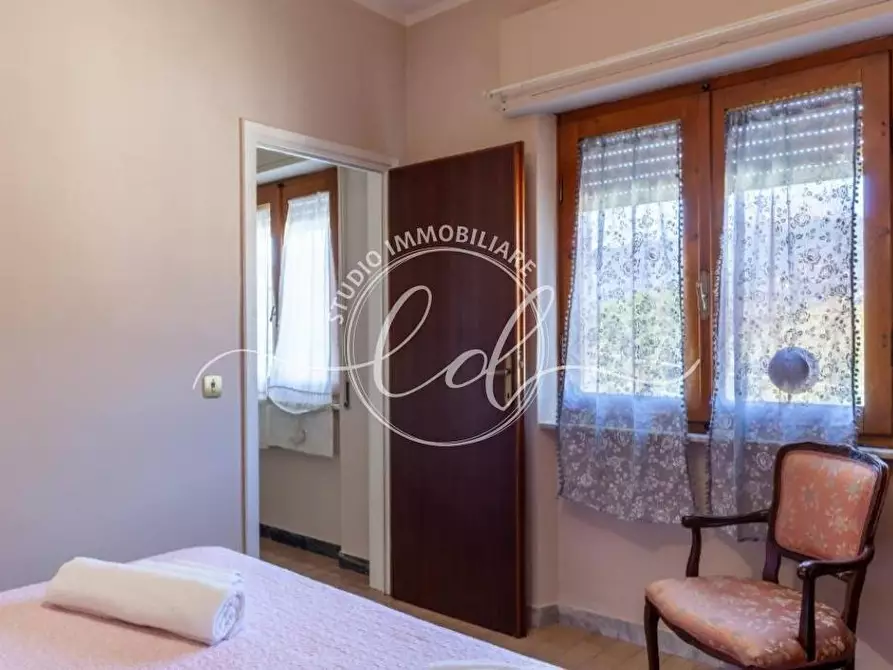 Immagine 15 di Terratetto in vendita  a Camaiore