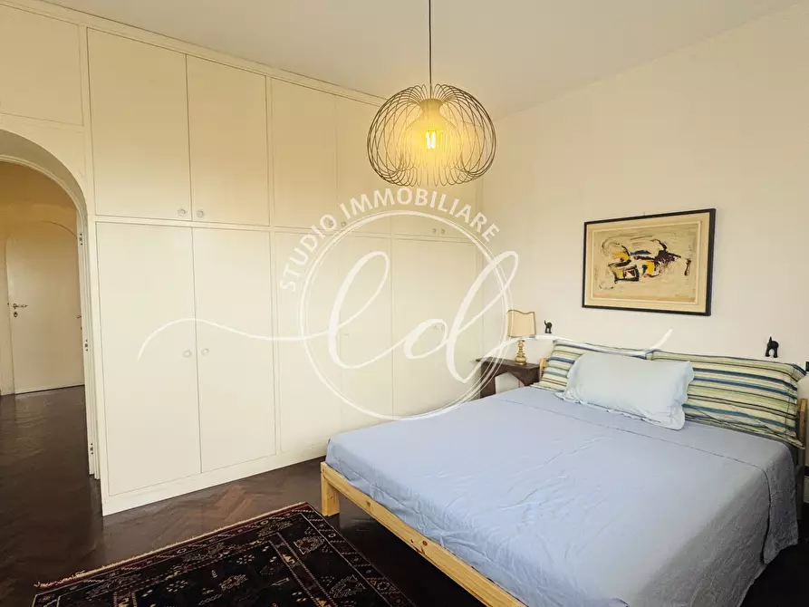 Immagine 61 di Attico in vendita  a Seravezza