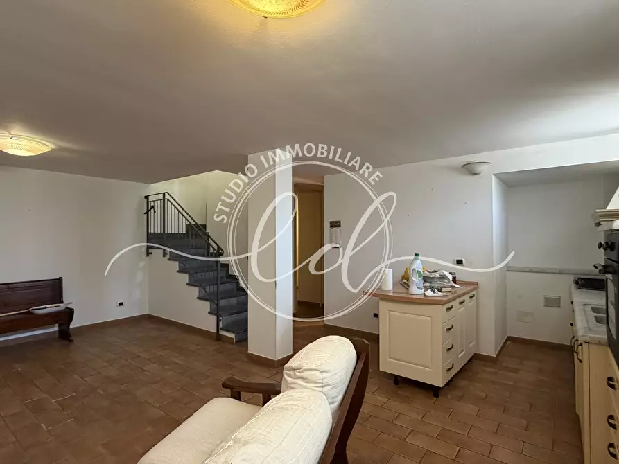 Immagine 76 di Quadrilocale in vendita  a Camaiore