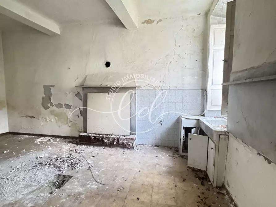 Immagine 12 di Casa indipendente in vendita  a Pietrasanta