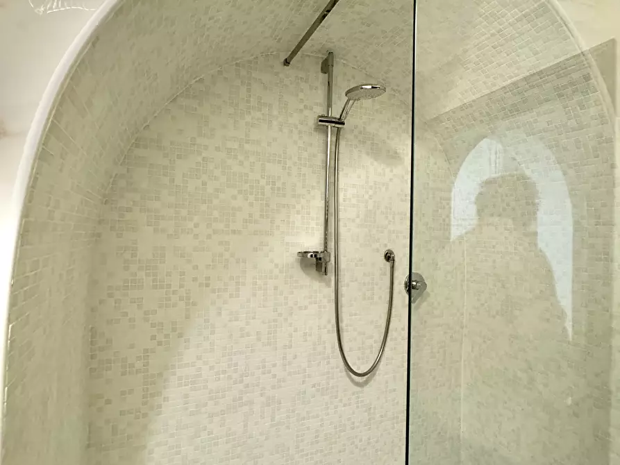 Immagine 36 di Porzione di casa in vendita  a Forte Dei Marmi