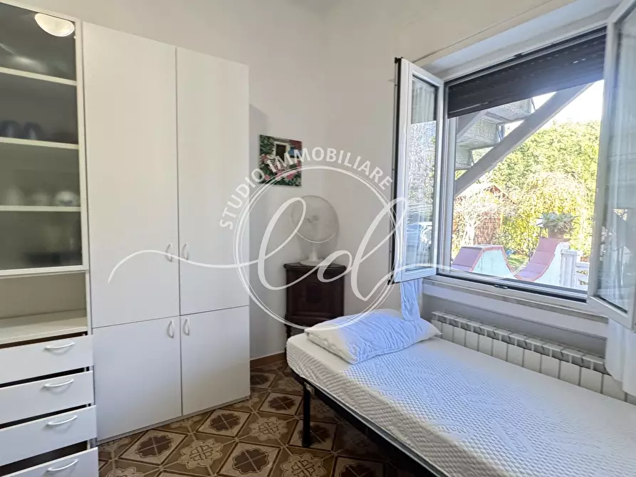 Immagine 19 di Trilocale in vendita  a Pietrasanta