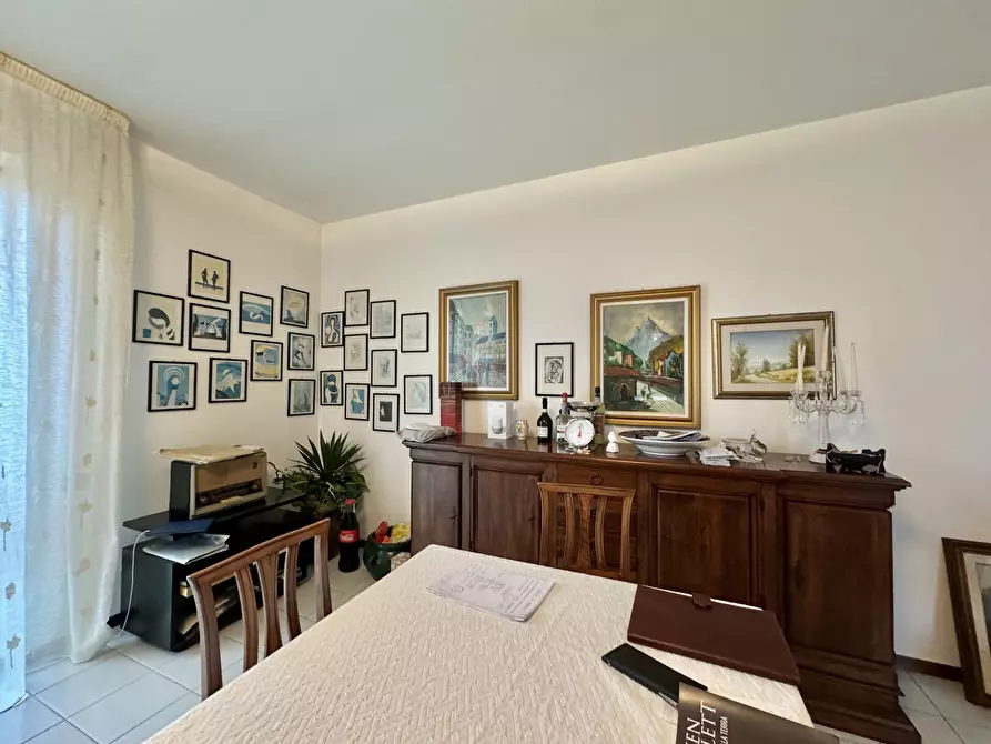 Immagine 23 di Porzione di casa in vendita  a Massa