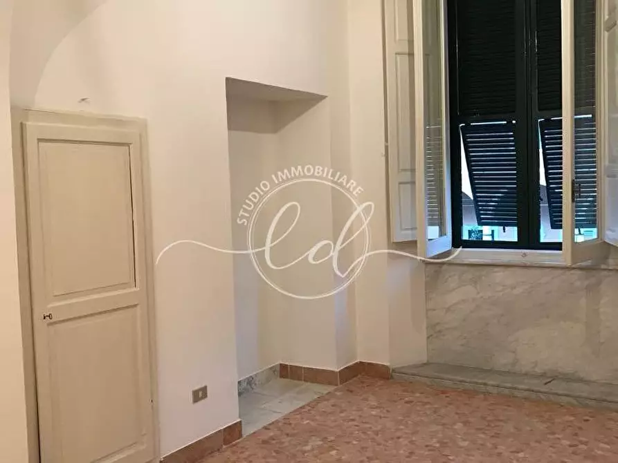 Immagine 16 di Quadrilocale in affitto  a Carrara