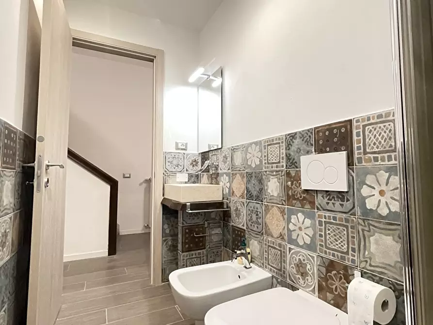 Immagine 35 di Porzione di casa in affitto  a Pietrasanta