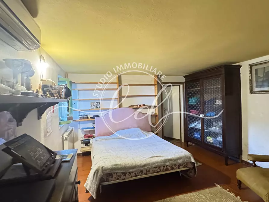 Immagine 106 di Casa indipendente in vendita  a Massarosa