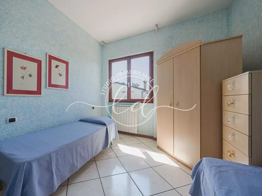 Immagine 11 di Quadrilocale in vendita  a Pietrasanta