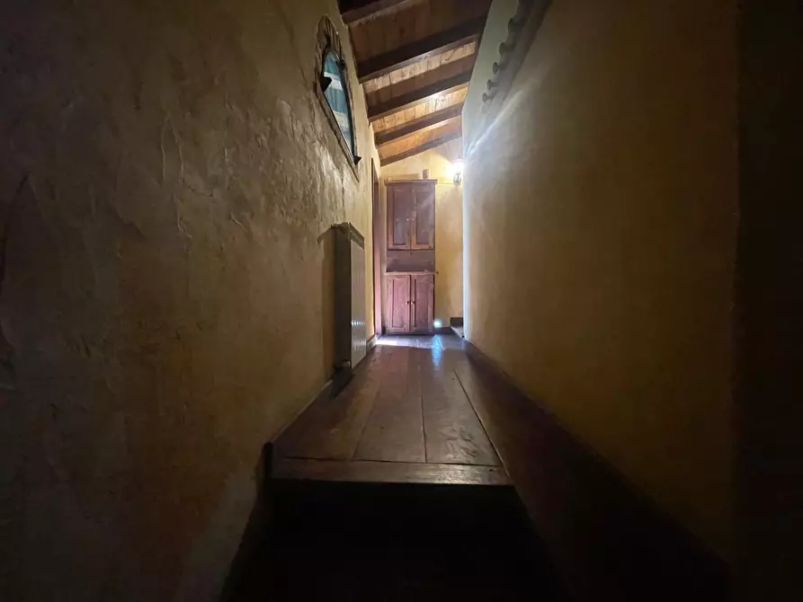 Immagine 23 di Casa indipendente in vendita  a Camaiore