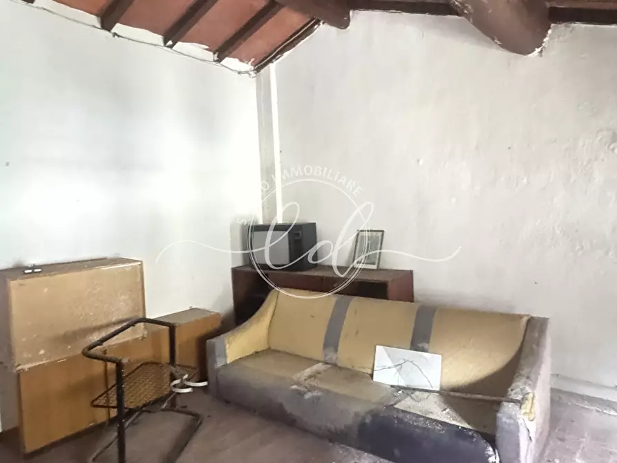 Immagine 53 di Porzione di casa in vendita  a Stazzema