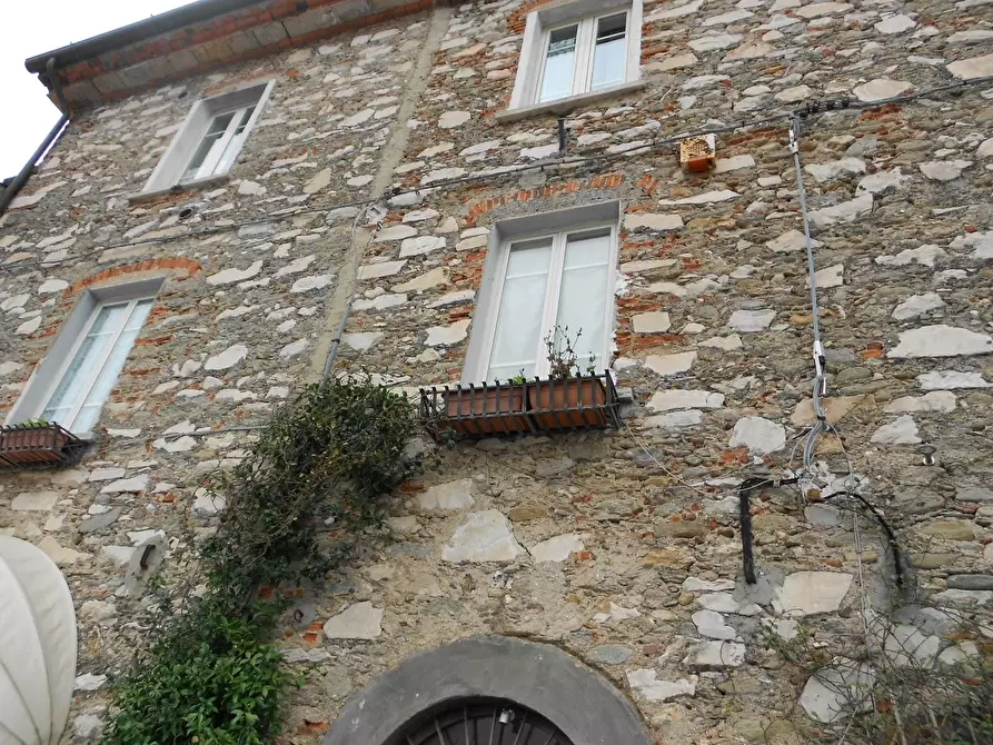 Immagine 26 di Quadrilocale in vendita  a Seravezza