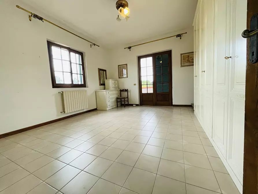 Immagine 18 di Quadrilocale in vendita  a Pietrasanta