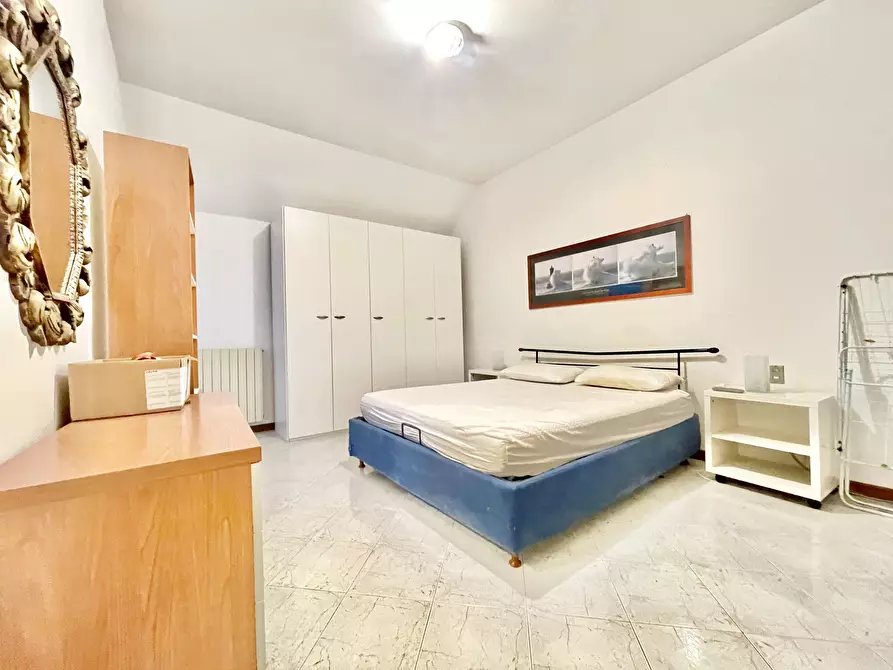 Immagine 25 di Quadrilocale in affitto  a Seravezza