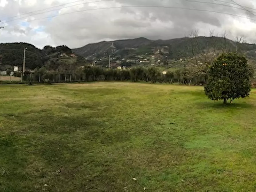 Immagine 28 di Porzione di casa in vendita  a Pietrasanta