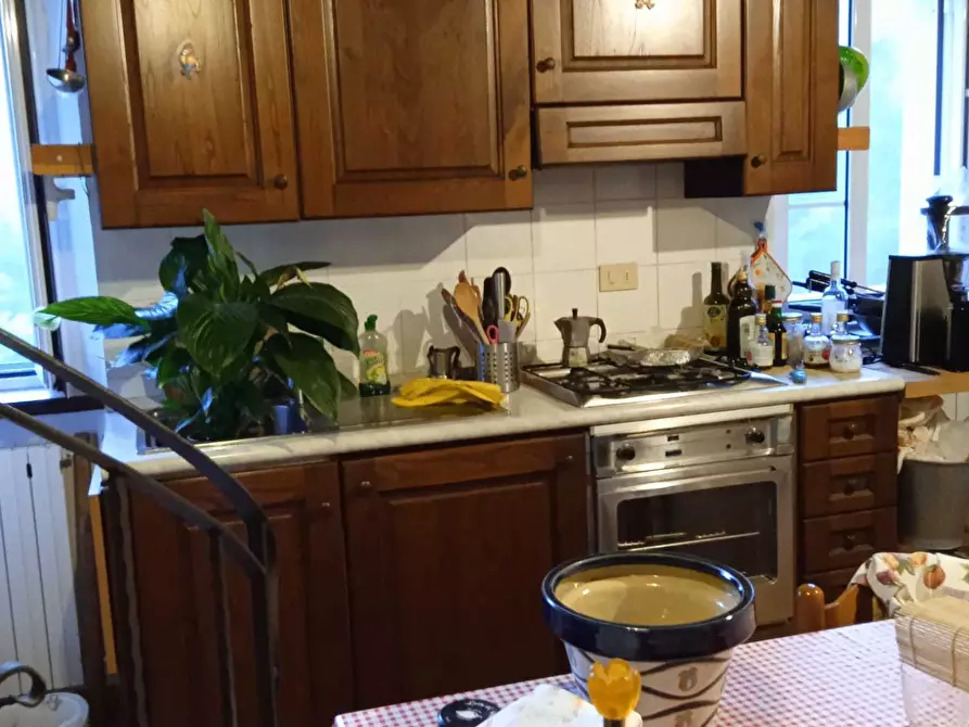 Immagine 58 di Porzione di casa in vendita  a Seravezza