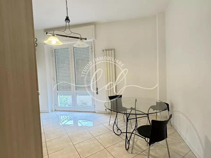 Immagine 3 di Bilocale in vendita  a Pietrasanta