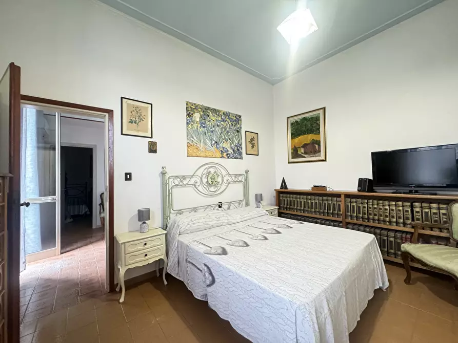 Immagine 16 di Quadrilocale in affitto  a Pietrasanta