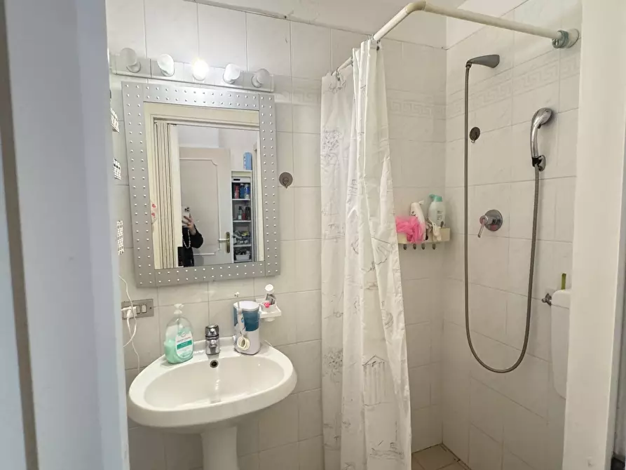 Immagine 28 di Porzione di casa in vendita  a Pietrasanta