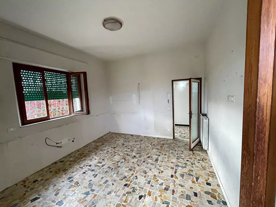 Immagine 13 di Casa indipendente in vendita  a Pietrasanta