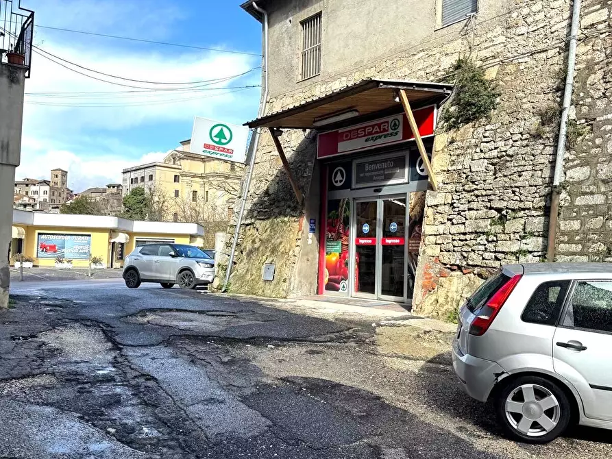 Immagine 15 di Locale commerciale in vendita  in Borgo S. Francesco D'Assis 28 a Anagni