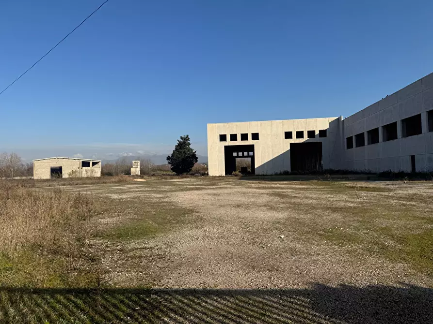 Immagine 5 di Attività artigianale in vendita  in Via Morolense a Ceccano