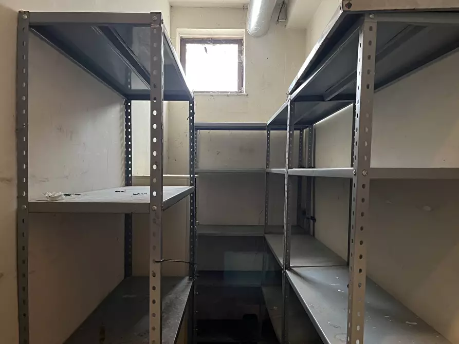 Immagine 32 di Appartamento in vendita  in Via Ciavattino a Anagni