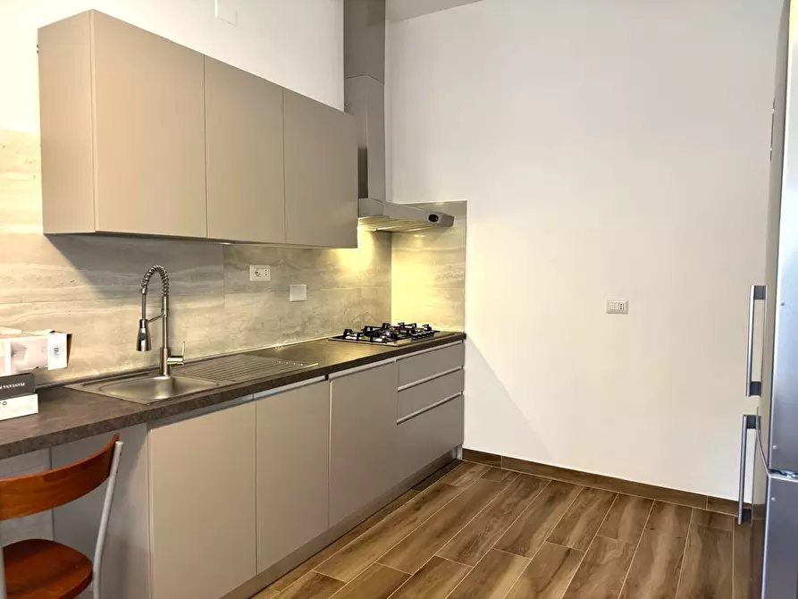 Immagine 7 di Appartamento in vendita  in Via IV Novembre a Colleferro