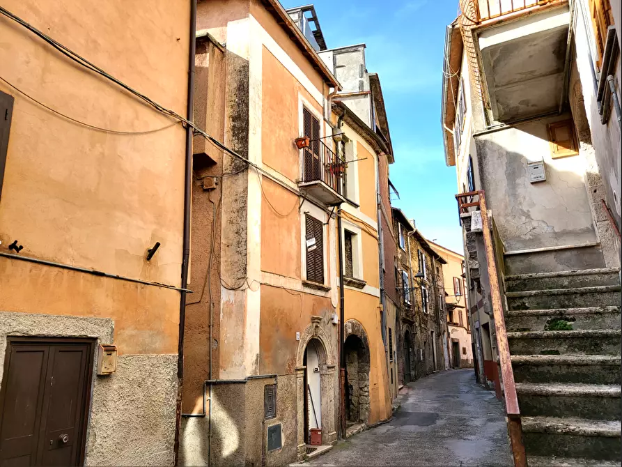 Immagine 1 di Appartamento in vendita  in Via Antiche Terme a Ferentino
