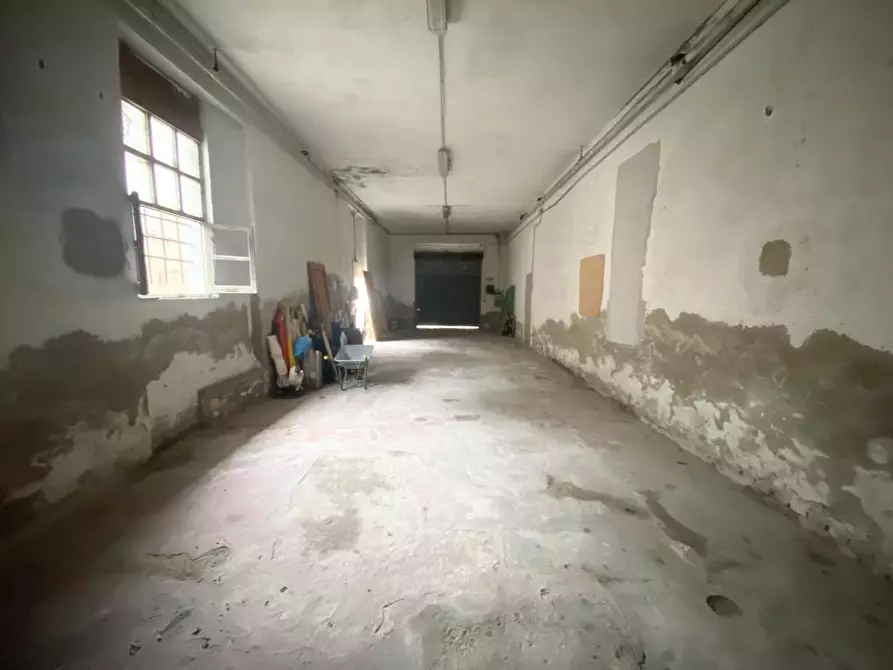 Immagine 10 di Attività artigianale in vendita  in Via Piomba 16 a Pescara