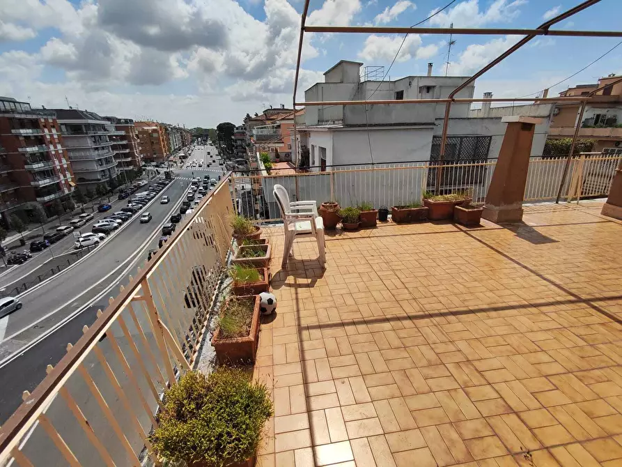 Immagine 10 di Quadrilocale in vendita  in Circonvallazione Aurelia 129 a Roma