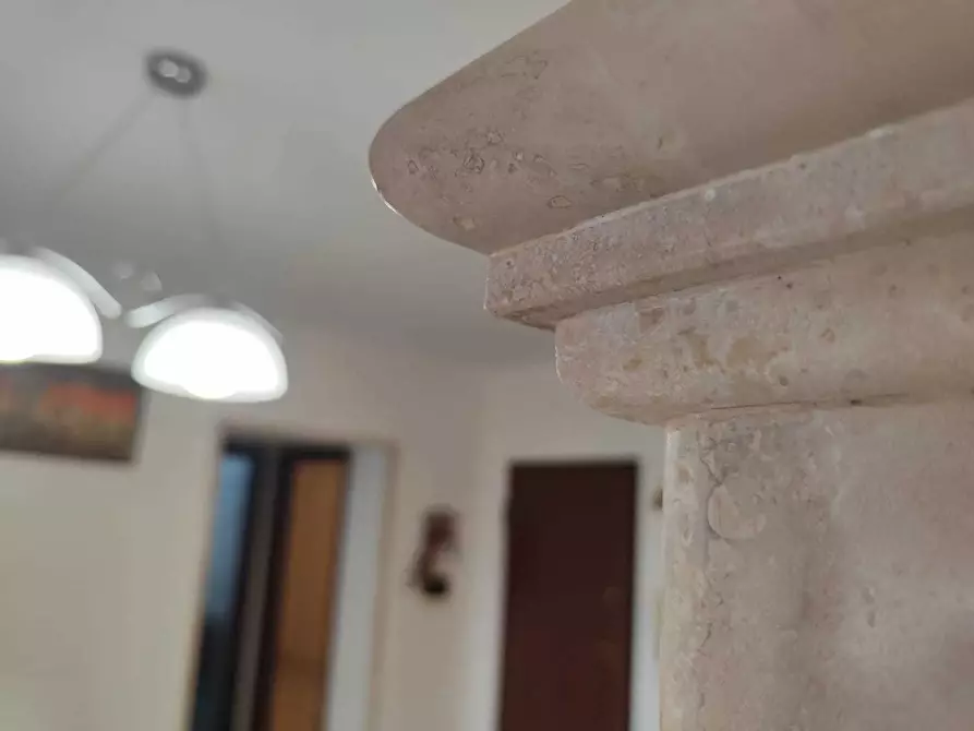 Immagine 14 di Trilocale in vendita  in VIA GUGLIELMO OBERDAN 19 a Guidonia Montecelio