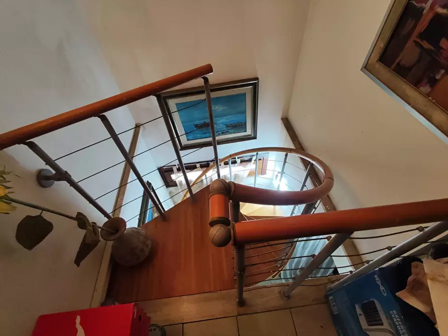 Immagine 17 di Trilocale in vendita  in Via Daniele Manin 3 a Guidonia Montecelio