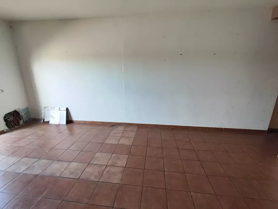 Immagine 16 di Bilocale in vendita  in Via Giuseppe Gioacchino Belli 26 a Tivoli