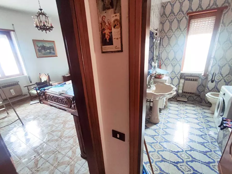 Immagine 19 di Trilocale in vendita  in Via Luigi Settembrini 6 a Guidonia Montecelio