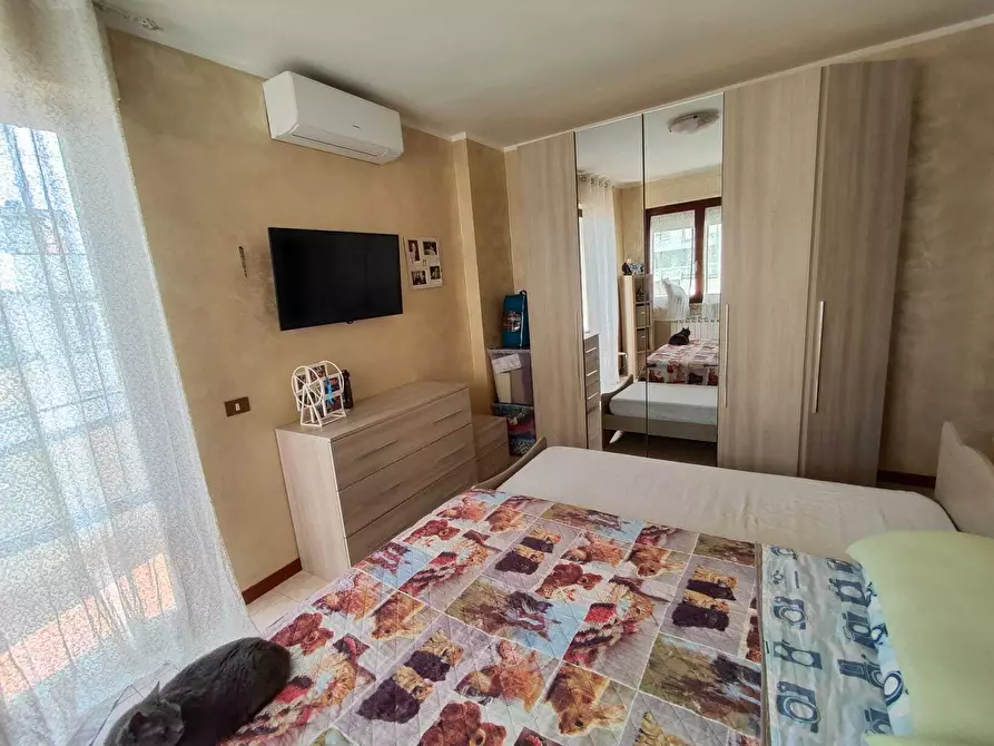 Immagine 15 di Trilocale in vendita  in Via Ottaviano a Guidonia Montecelio