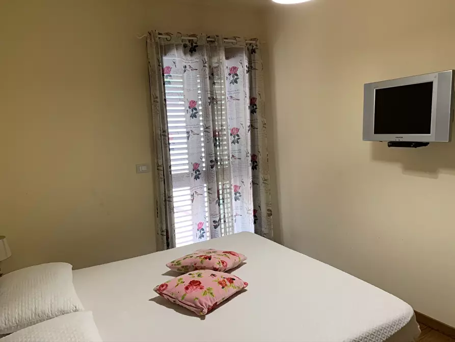 Immagine 15 di Casa trifamiliare in affitto  in Via Napoli a Ascoli Piceno