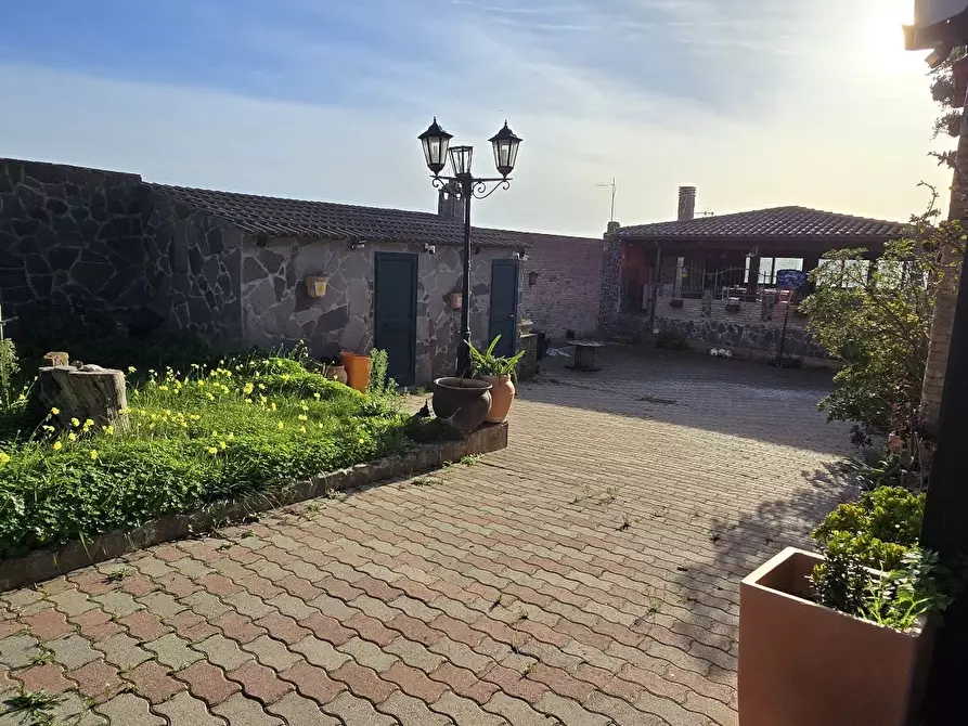 Immagine 6 di Casa bifamiliare in vendita  in VIA REMO BRANCA 34A a Sassari