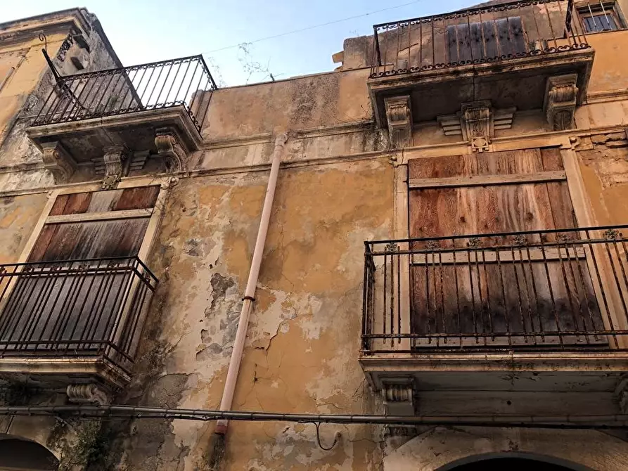 Immagine 2 di Casa indipendente in vendita  in Vicolo Zuara 10 a Siracusa