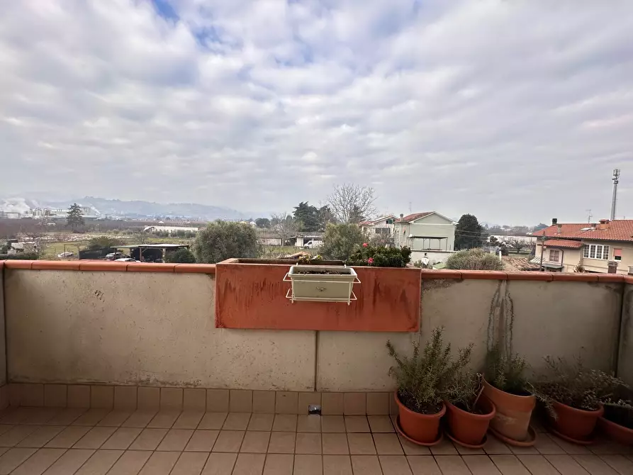 Immagine 8 di Quadrilocale in vendita  a Cesena