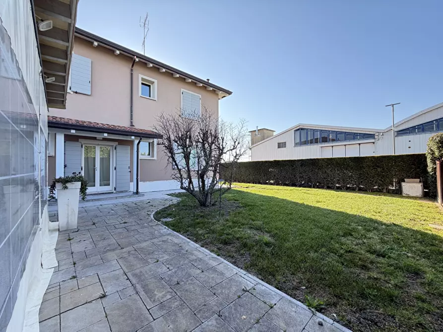 Immagine 8 di Casa bifamiliare in vendita  in Via Capannaguzzo 3721 a Cesena