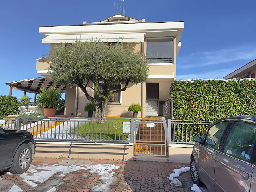 Immagine 15 di Trilocale in vendita  in via Campone Sala 191 a Cesenatico