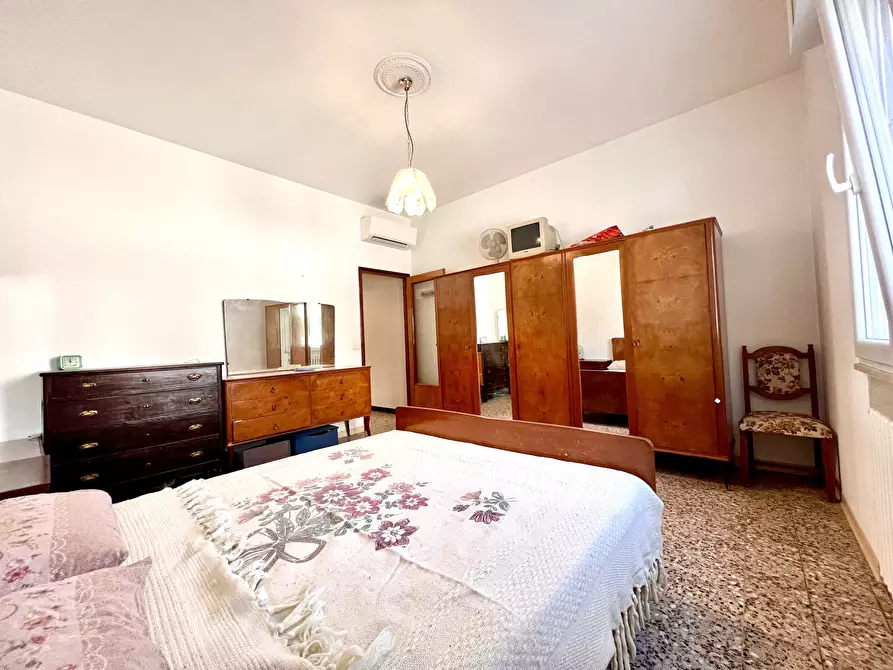 Immagine 19 di Porzione di casa in vendita  a Cesena