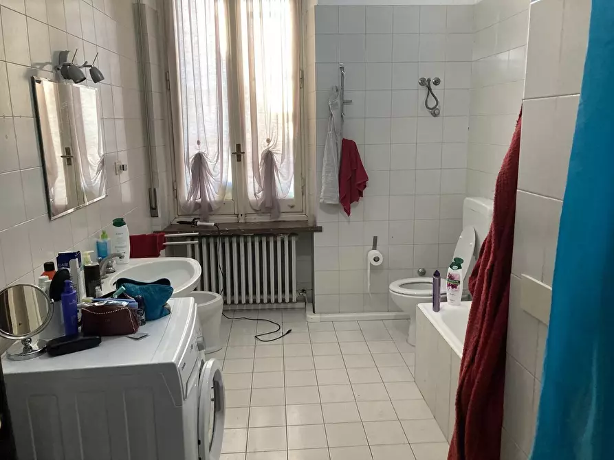 Immagine 8 di Stanza singola in affitto  in Viale Antonio Gramsci 5 a Parma